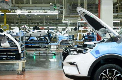 高速穩(wěn)如牛，配自主研發(fā)1.5T與盛瑞8AT，僅6.99萬(wàn)起售的性價(jià)比之選